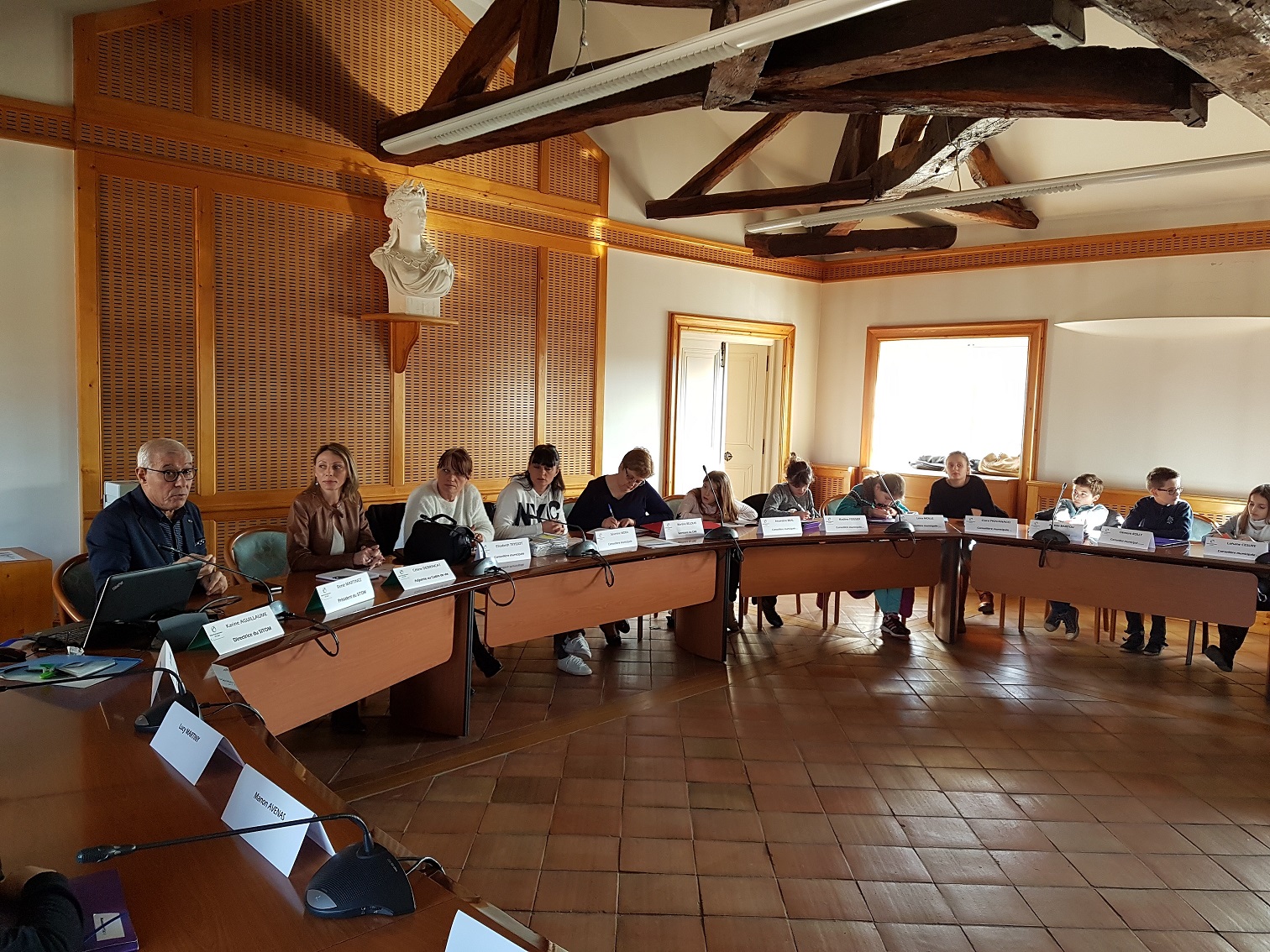 RENCONTRE AVEC LES ENFANTS DU CONSEIL MUNICIPAL DE SAINT SYMPHORIEN D’OZON